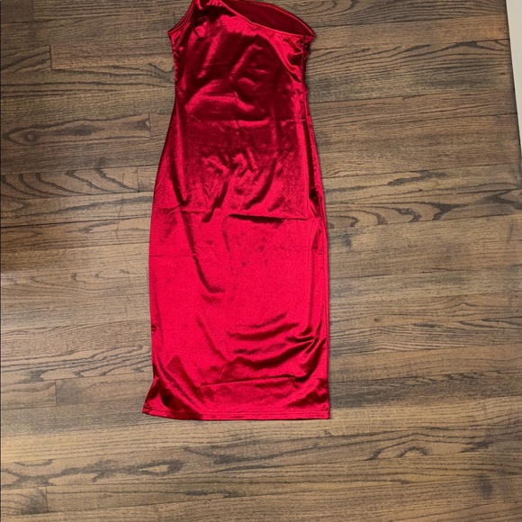 ROMWE One Shoulder Burgundy Dress - Picture 14 of 15